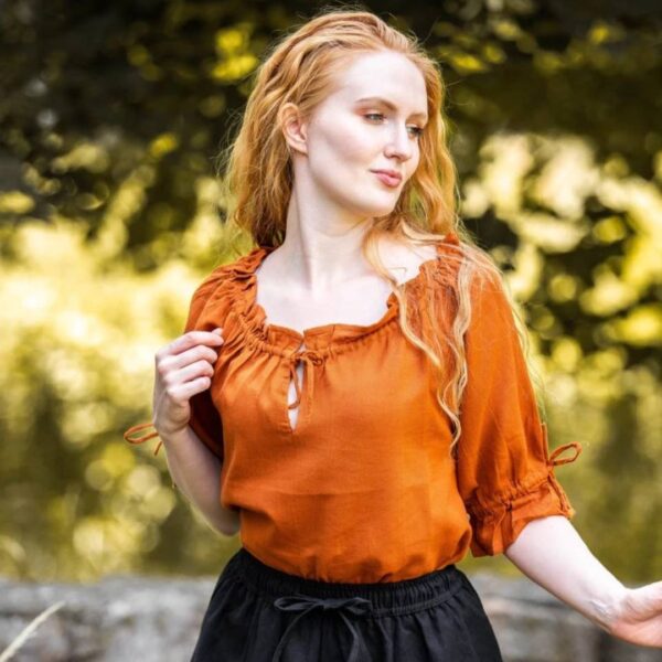 Traditional european short sleeve blouse – Rust